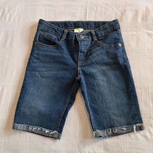 Crazy 8 girls size 12 jean shorts